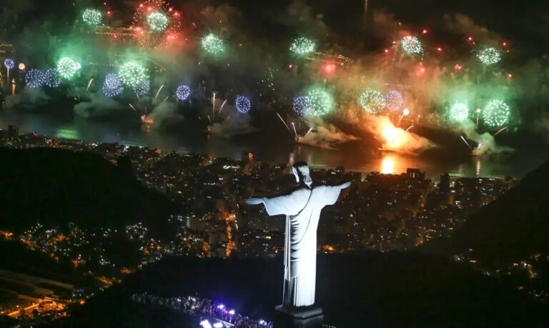 queima de fogos em copacabana