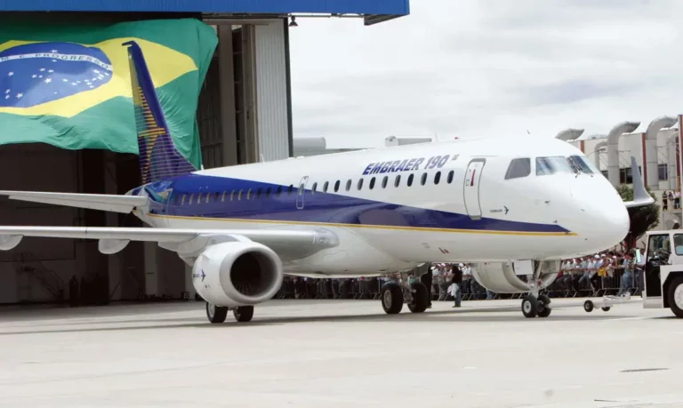 embraer 190