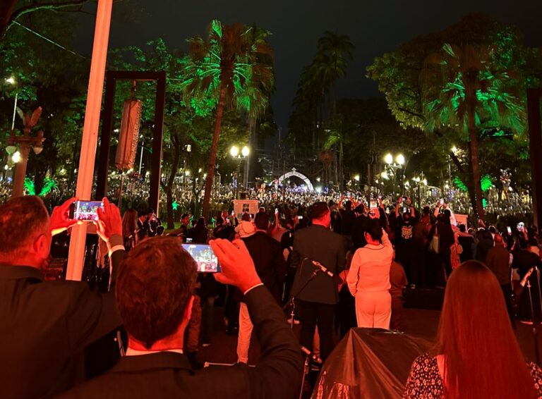 cfc914b9 e148 4c6f b0f0 af94af585181