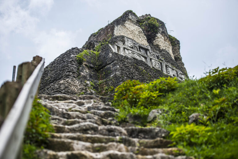 Xunantunich15