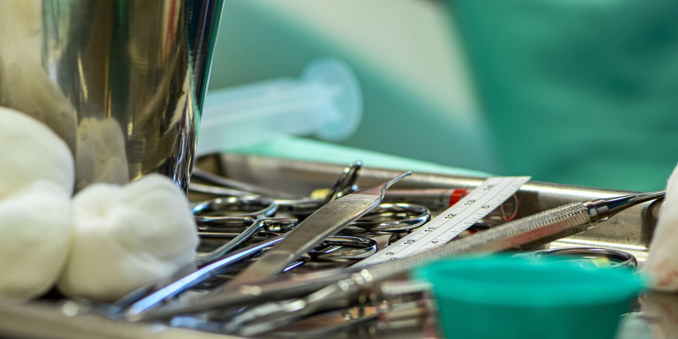 ri ya surgery 4607284 1920