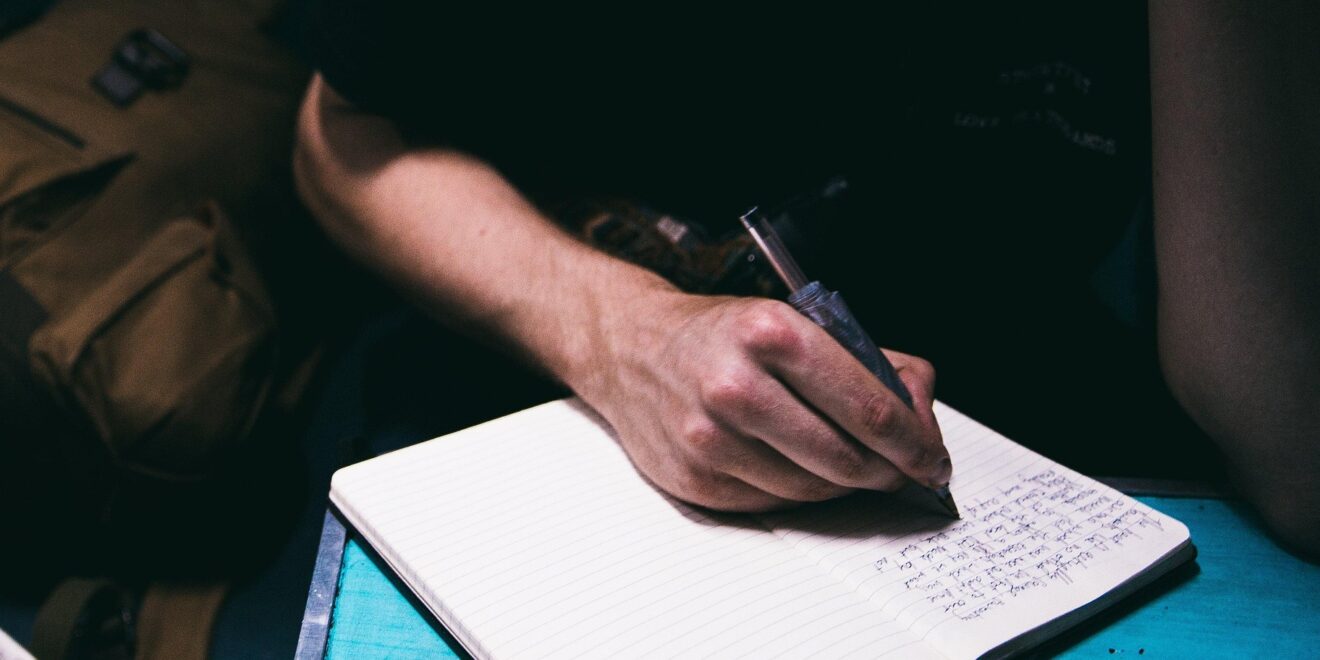 stocksnap people 2557425 1920