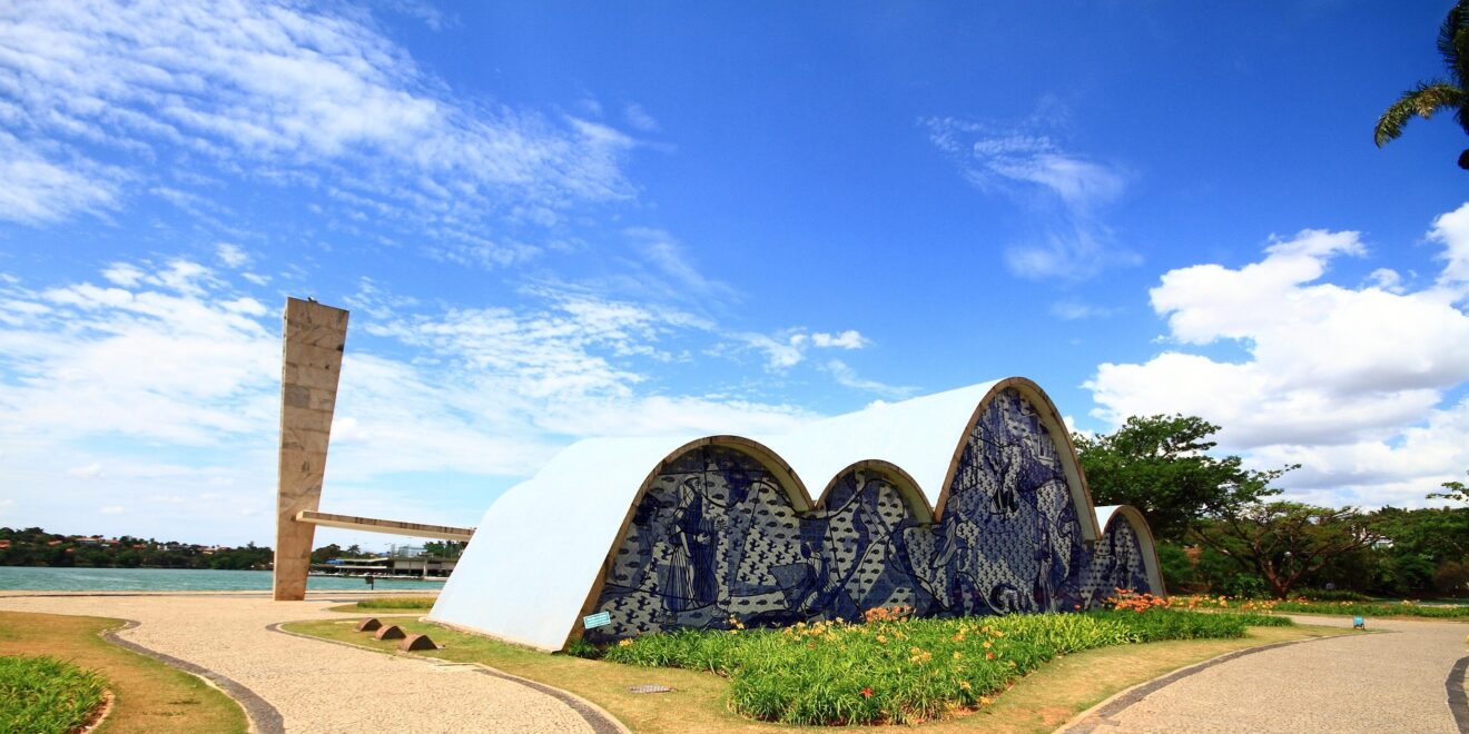 aglaiaoliveira church 616747 1920 (1)