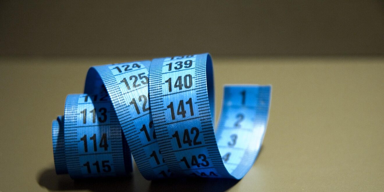 lloorraa measure 1897778 1920