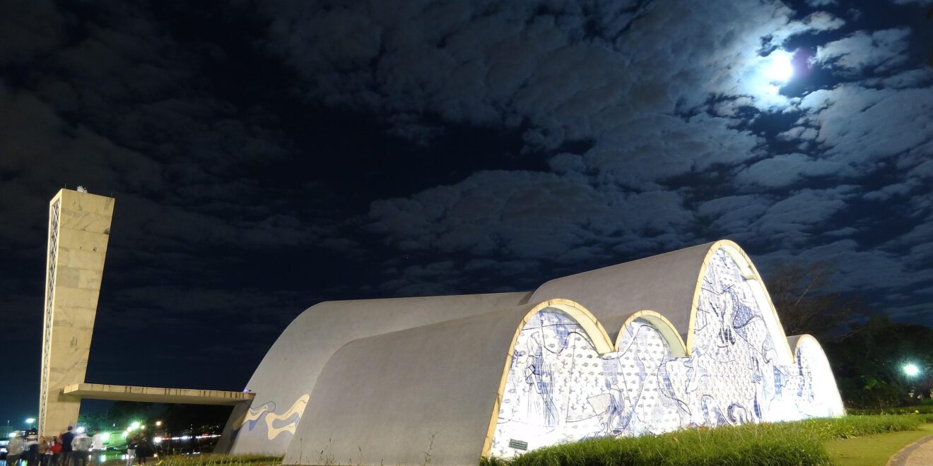 lucianoaniceto little church in pampulha 340367 1920