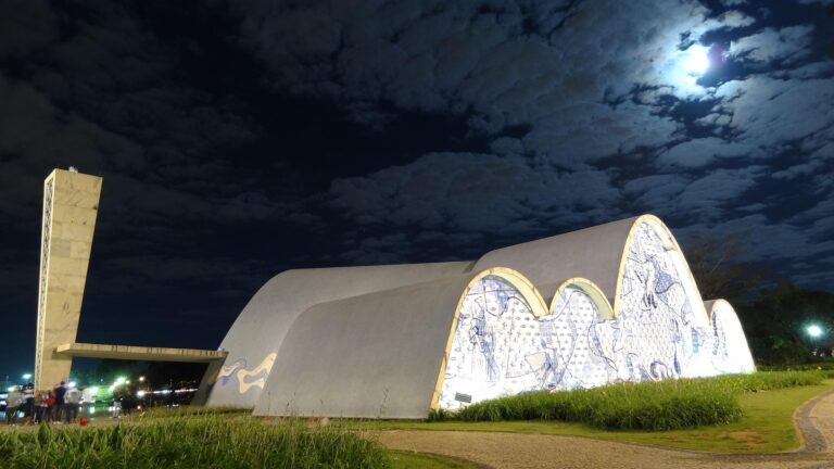 lucianoaniceto little church in pampulha 340367 1920