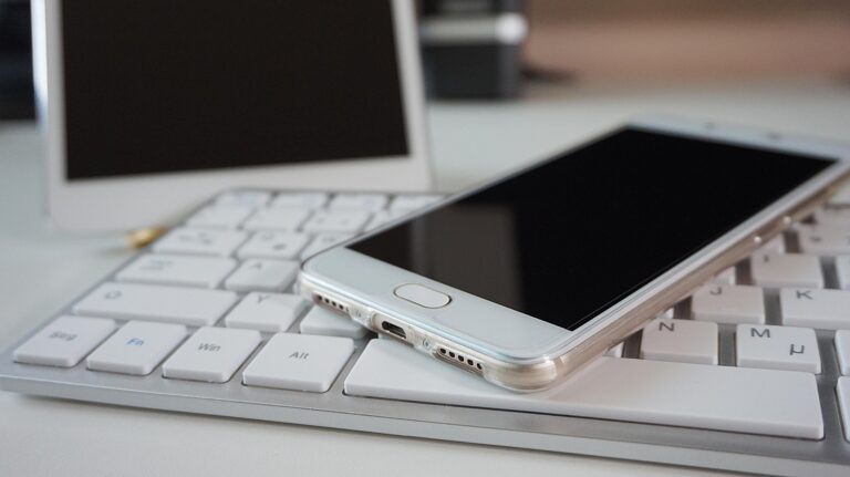 pix1861 smartphone 2471544 1920