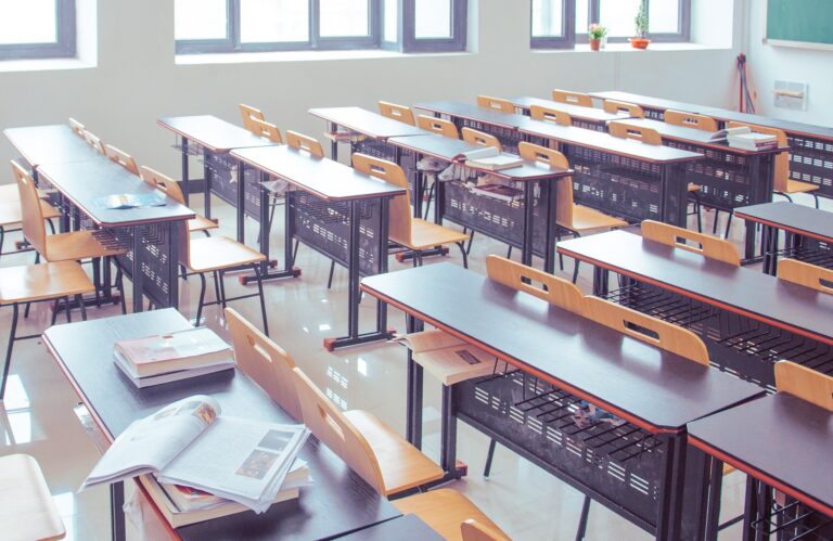 sanjiang classroom 2787754 1920