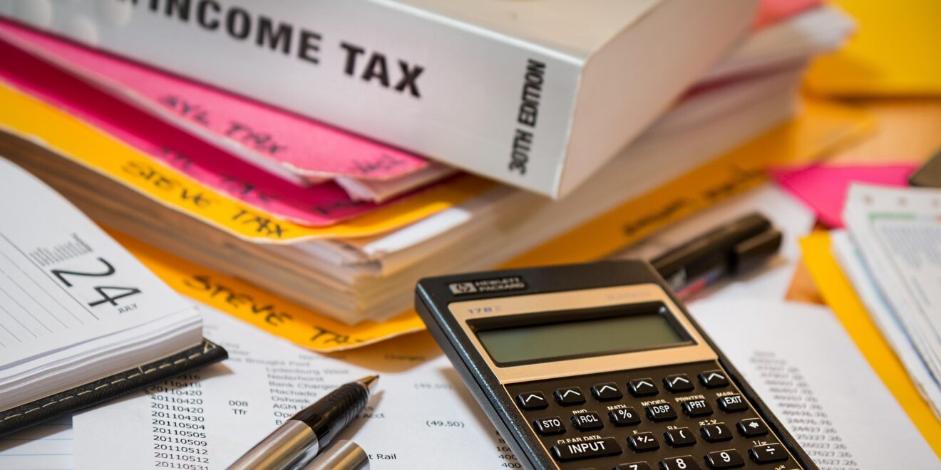 stevepb income tax 4097292 1920