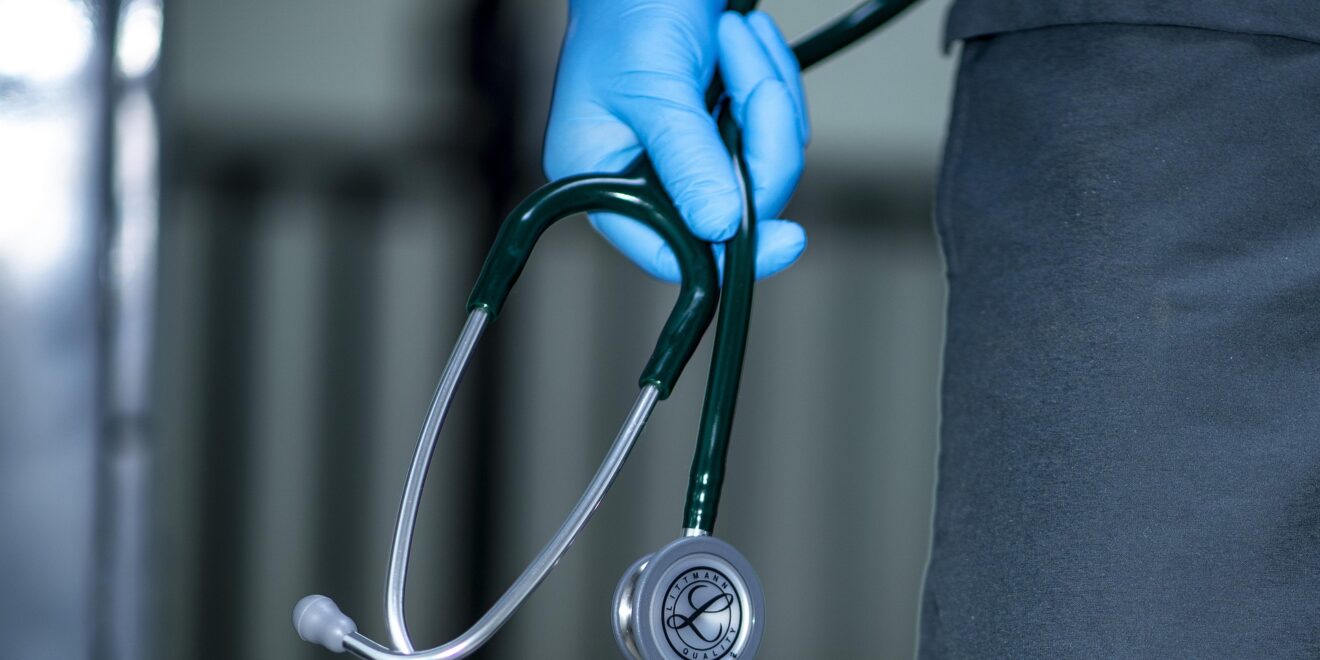 fernandozhiminaicela stethoscope 4280497 1920