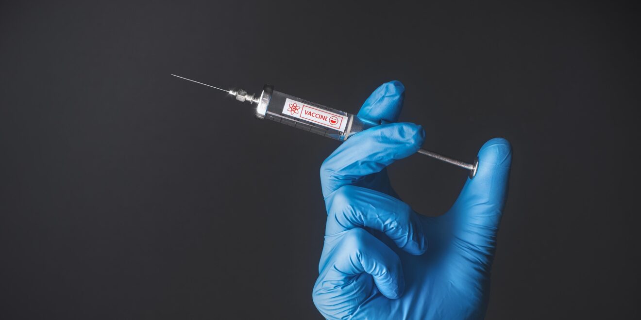 ghinzo vaccination 6933954 1920 (3)