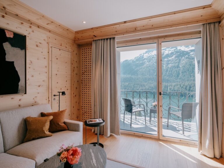Junior Suite Deluxe 1