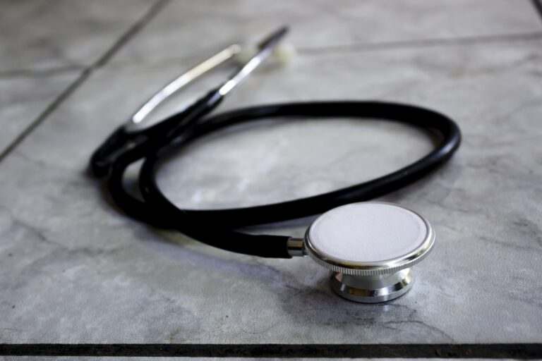 jossuetrejo oficial doctor 3264979 1920
