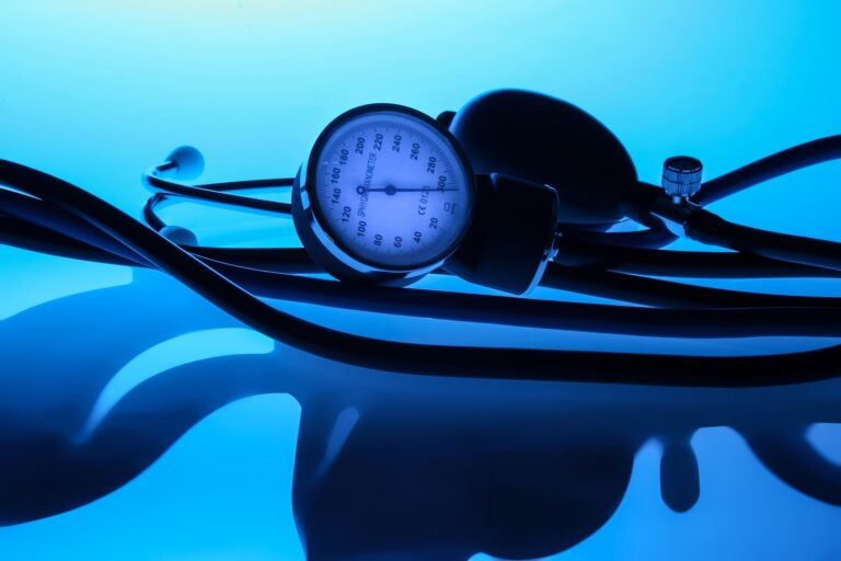 menahemyaniv medicine 4942762 1920