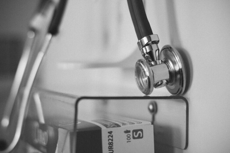 parentingupstream stethoscope 840125 1920 (3)