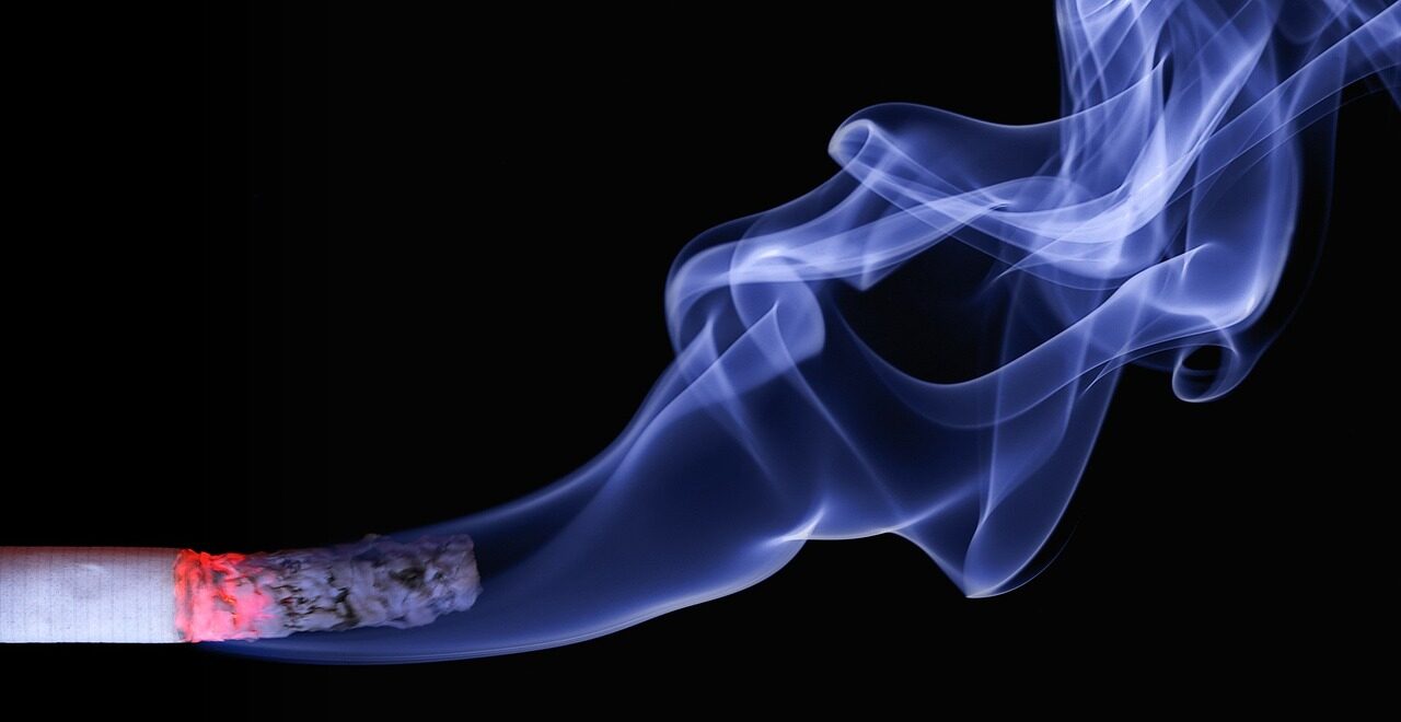 realworkhard cigarette 110849 1280